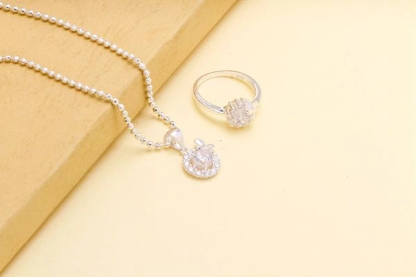 Stunning Bridal Jewelry Trends Every Bride Will Love