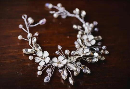 Crystal Statement Pieces That Transform Your Look Perfectly